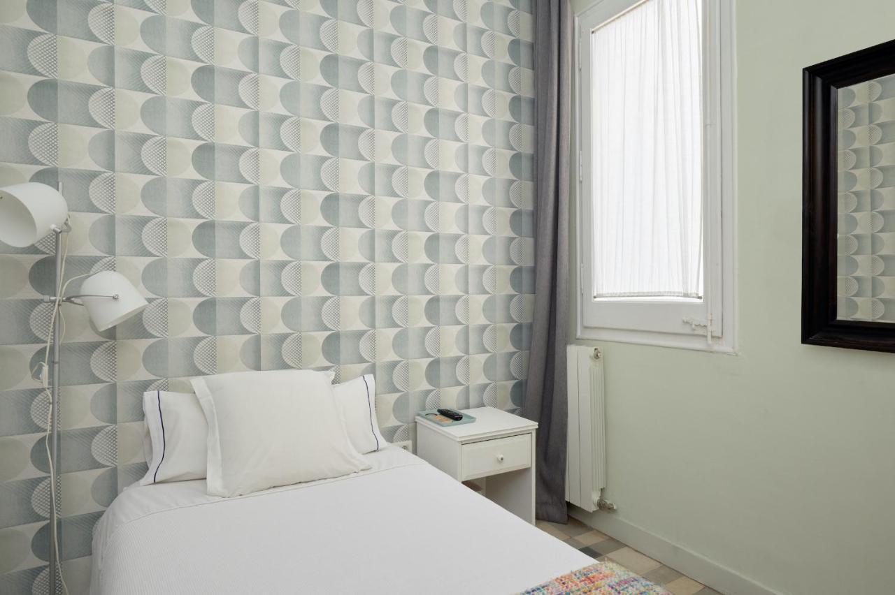 Hostal Poblenou Barcelona Exterior photo