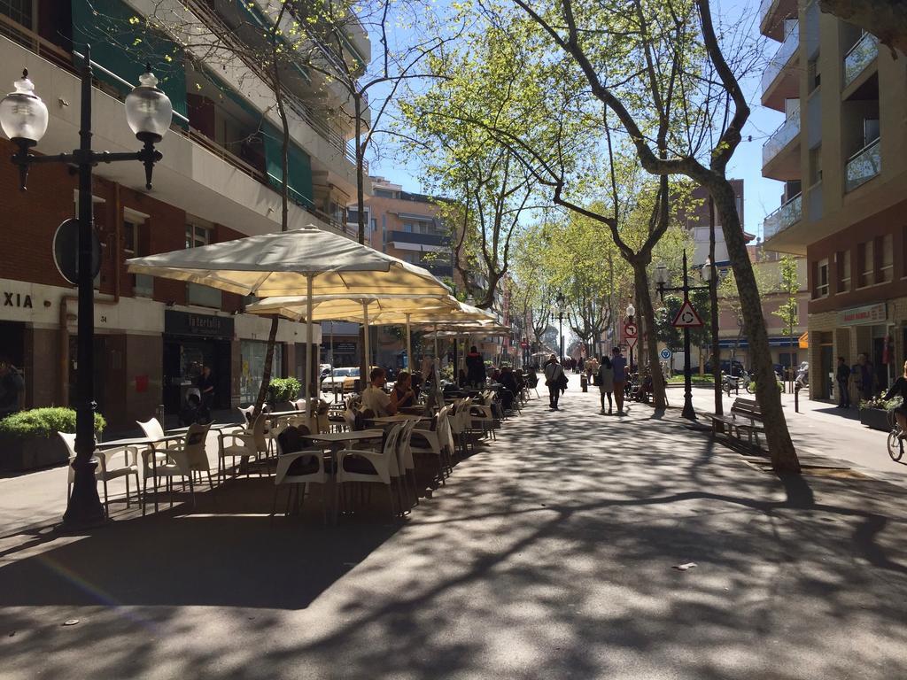 Hostal Poblenou Barcelona Exterior photo